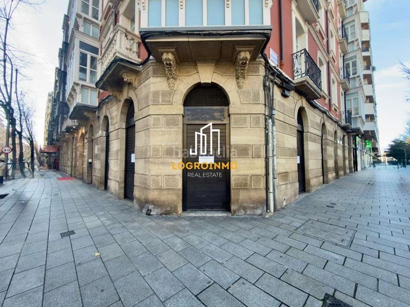 Foto dfc833cc-a7e7-4282-8143-c2d8e94bb885. Location local commercial dans Gran Via Logroño