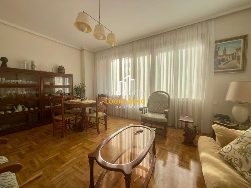 Foto 90e862d6-5770-42d1-9861-73f2257b64a0. Rent flat with heating in Gran Via Logroño