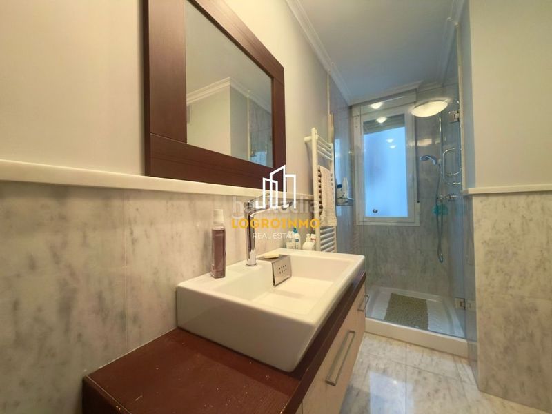 Foto aa2d7922-a595-49cf-b788-36f8fb605100. Rent flat with heating in Gran Via Logroño