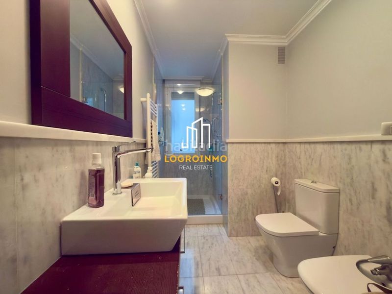 Foto f1d72763-6092-4d9c-8039-f76af90069f1. Rent flat with heating in Gran Via Logroño