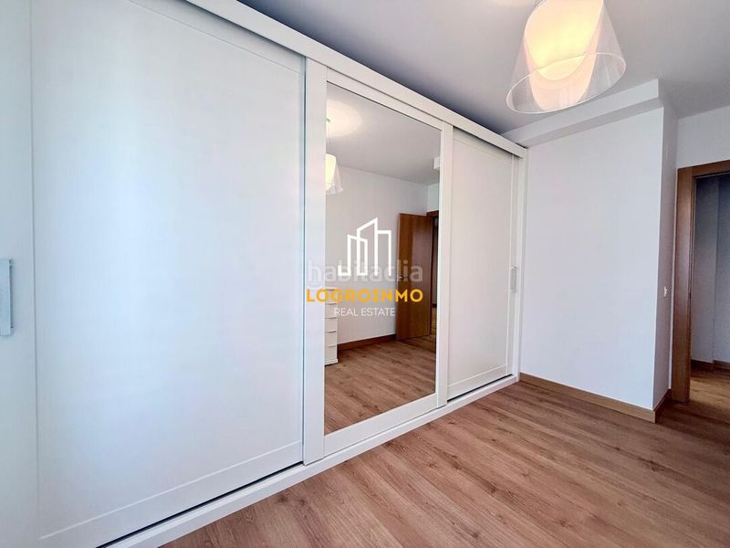 Foto c478c3ce-c1f9-4a78-8aed-189112784024. Flat with heating parking pool in Cascajos - Piqueras Logroño
