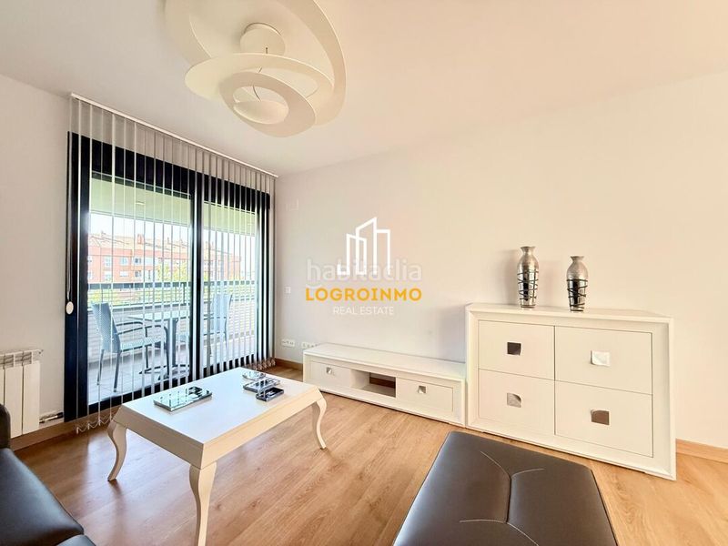 Foto c5dfa275-158f-457f-a79a-b9fa1f2cc0a1. Flat with heating parking pool in Cascajos - Piqueras Logroño