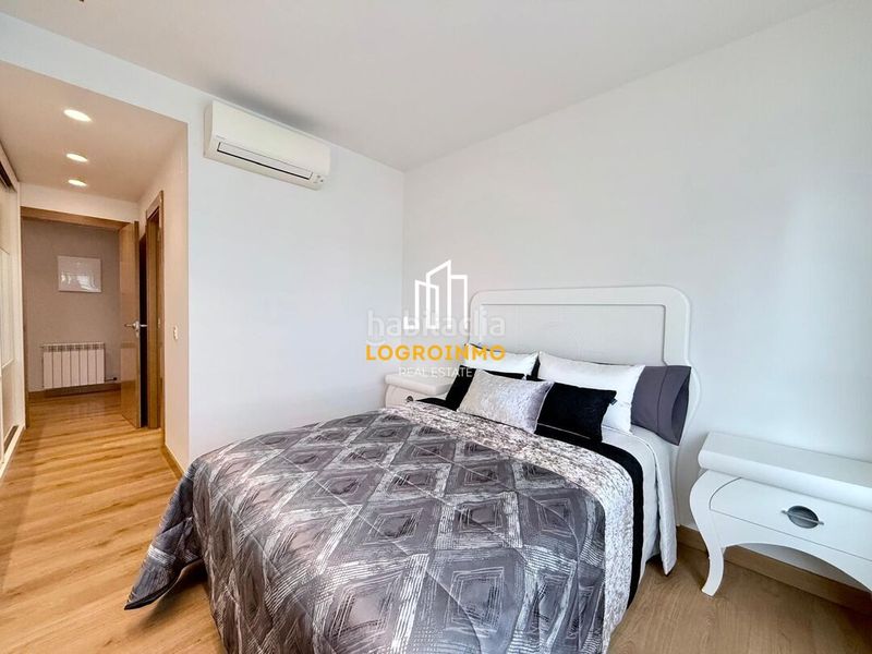 Foto d6fd4dfd-9a2d-47d9-95cd-4e99ac37de63. Flat with heating parking pool in Cascajos - Piqueras Logroño