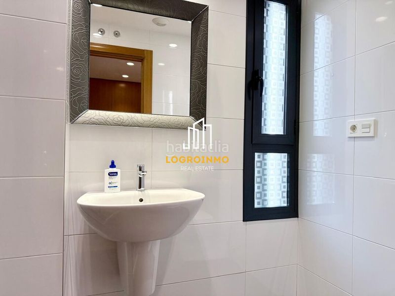 Foto e754bd40-70e1-443d-8202-0d7d3c897b5c. Flat with heating parking pool in Cascajos - Piqueras Logroño