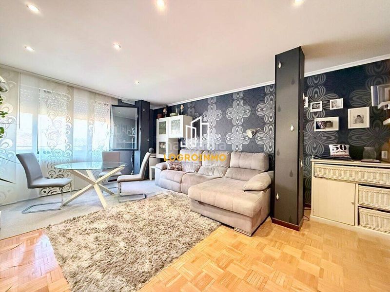 Foto 3430a39d-d5ee-4d31-adea-eeb3fdcfcbda. Flat with heating in Oeste Logroño