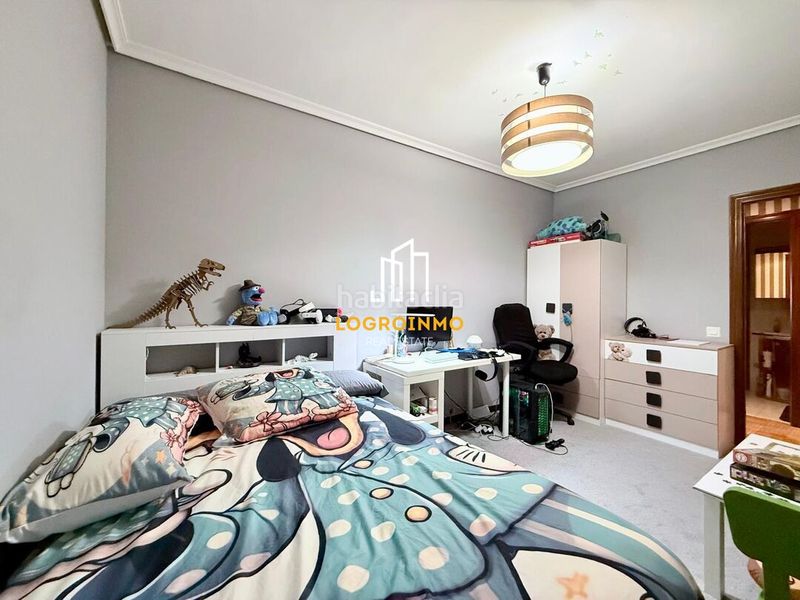 Foto c6b2008d-526e-42e4-8897-be9496bd97ac. Flat with heating in Oeste Logroño