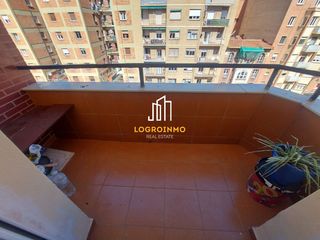 Pis a San Millán - Ayuntamiento. Piso en venta en avenida de la paz, logroño