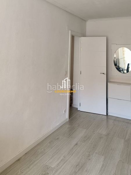 Foto 640b432a-f764-46c5-b943-dc36c7b17524. Pis amb calefacció aparcament a Residencia Logroño