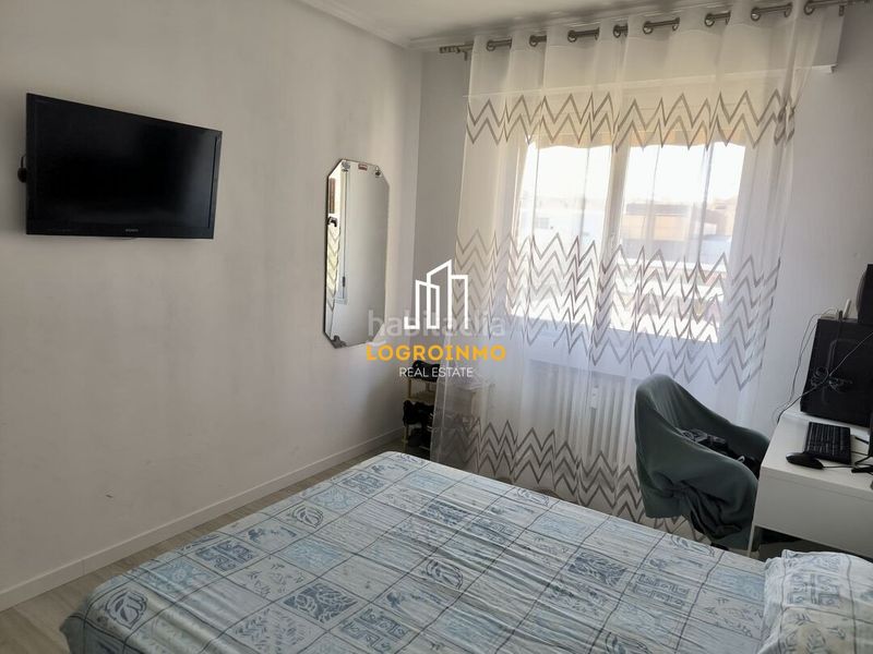 Foto 92653034-9930-468a-809f-9d8bbd638450. Pis amb calefacció aparcament a Residencia Logroño