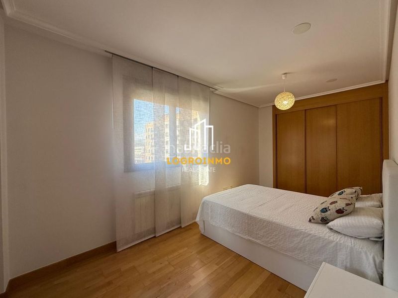 Foto 36cfd4d8-3c2f-44de-9082-9e14814f39d5. Rent flat with heating parking pool in La Cava - Fardachón Logroño