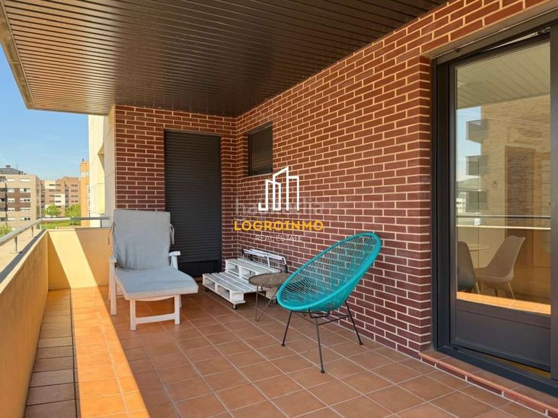 Foto 4d55684d-f8d4-4a5a-a00e-babf2d5e1fb2. Rent flat with heating parking pool in La Cava - Fardachón Logroño