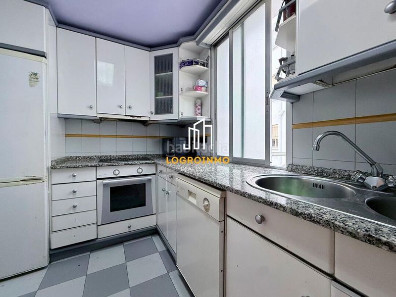 Foto e137fa9e-6a94-4d57-8e35-3f200a2983e5. Flat with heating in Jesuitas Logroño