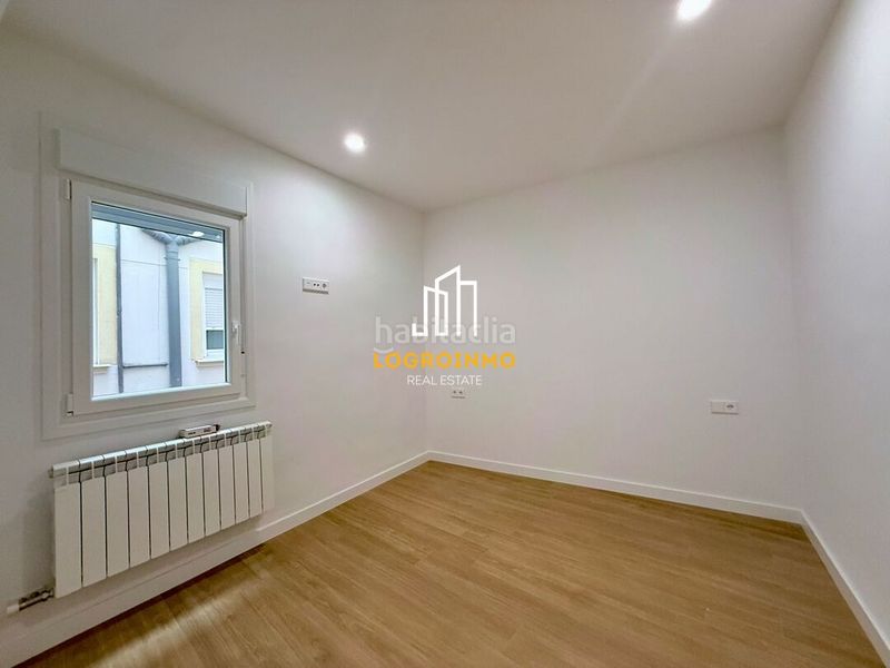 Foto c481d8fa-44ef-482b-86f1-fe20a66135fa. Flat with heating in Oeste Logroño
