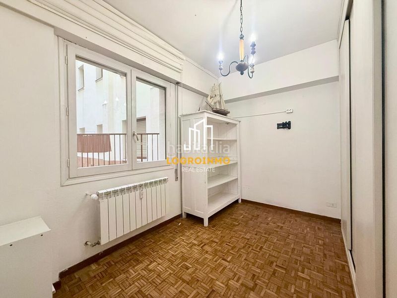 Foto 2ecb9e73-65ab-462f-9dd0-9d46eff6f5ca. Flat with heating in Gran Via Logroño