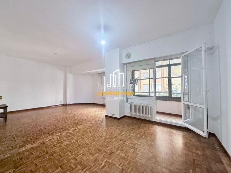 Foto 967ac6d9-44b5-4e56-9a54-4e7b877779c4. Flat with heating in Gran Via Logroño