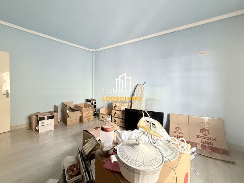 Foto 5f9d6f73-d41d-4228-9655-4c500e0f2d15. Flat with heating in Residencia Logroño
