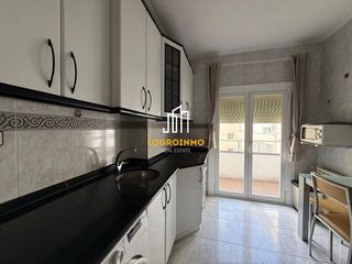 Flat in Residencia. Piso en venta en duquesa de la victoria, logroño.