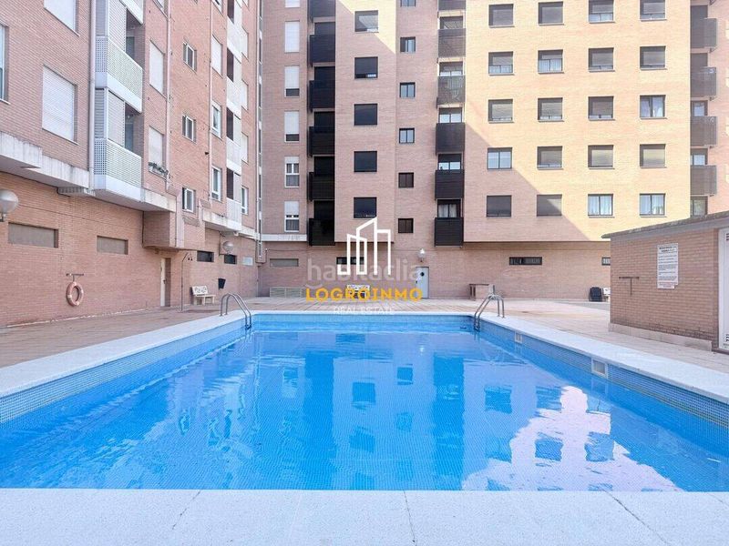 Foto 81a31e7d-9d78-4058-abc2-1fac71a48203. Flat with heating parking pool in Cascajos - Piqueras Logroño
