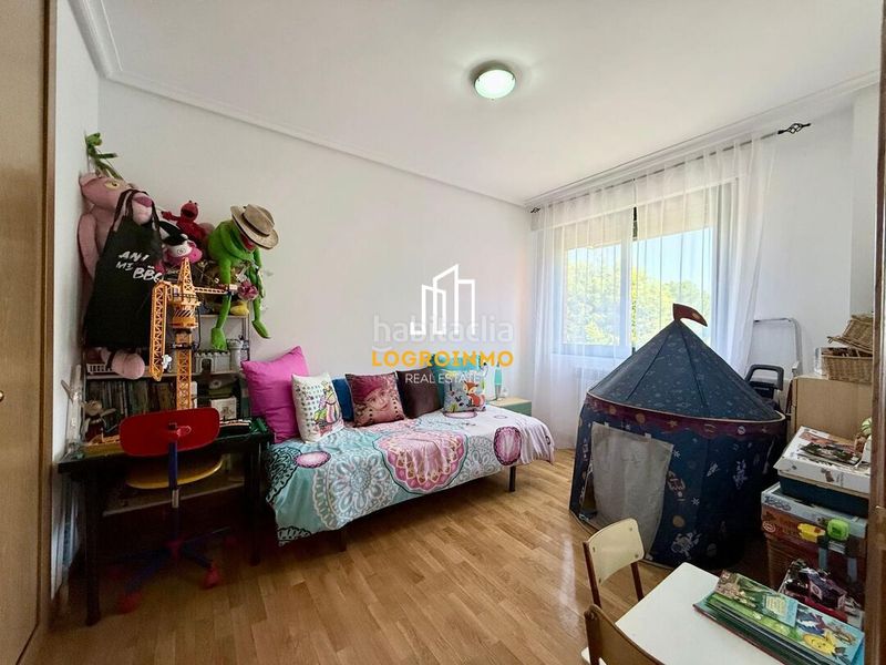 Foto aa7a3faa-4c51-453f-9321-75cde3258876. Flat with heating parking pool in Cascajos - Piqueras Logroño