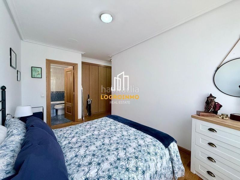 Foto c5251c17-dbc6-41ad-b5cf-1c3bd5c00c98. Flat with heating parking pool in Cascajos - Piqueras Logroño