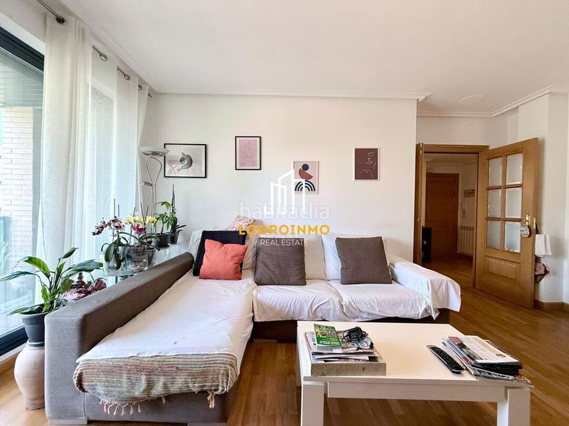 Foto fd9cd14a-290c-45e3-b6bc-41966b1bc507. Flat with heating parking pool in Cascajos - Piqueras Logroño