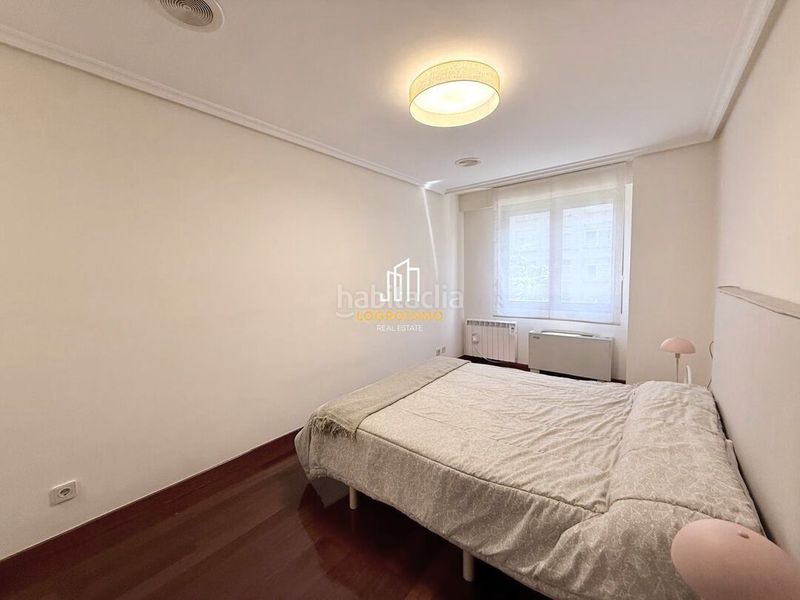 Foto 1bfe211c-3a17-4c30-846f-7b94065b7ee7. Rent flat with heating parking in Gran Via Logroño
