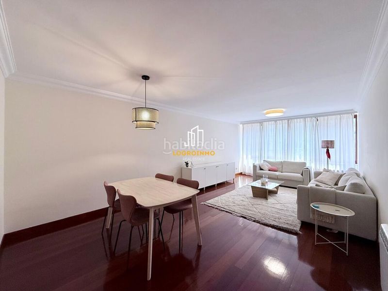 Foto 7c247a39-88f3-4e3e-b379-e319847bb014. Rent flat with heating parking in Gran Via Logroño
