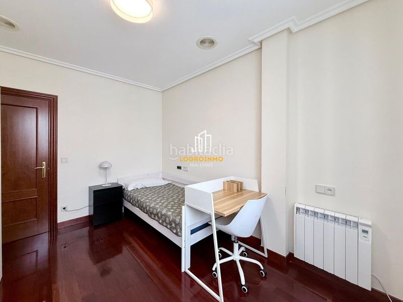 Foto 80075f2e-8ee4-41eb-975d-835cb67d0241. Rent flat with heating parking in Gran Via Logroño