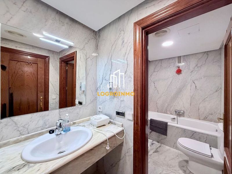 Foto ab97e6be-817e-4b59-8420-1cbc1e4e9dd8. Rent flat with heating parking in Gran Via Logroño