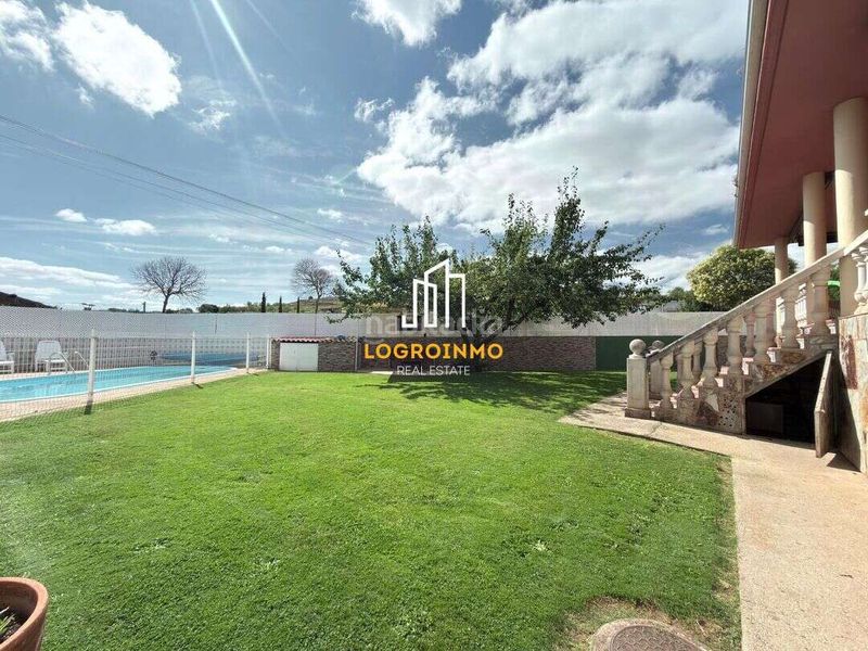 Foto 4119db11-7892-4b19-88f8-b091a94e327c. Casa amb calefacció piscina a Redal (El)