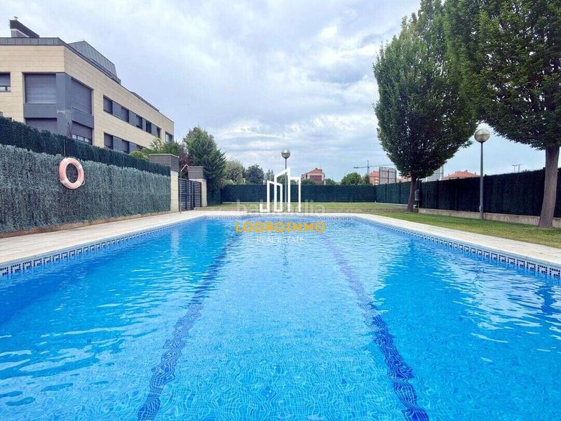 Foto d1e3413b-6757-48dd-aa51-5c335509a523. Pis amb calefacció aparcament piscina a La Cava - Fardachón Logroño