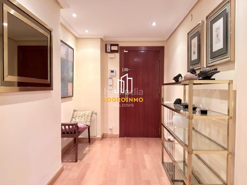 Foto 71b5d071-01d0-4a82-81cb-15e7d659d193. Flat with heating parking in Residencia Logroño