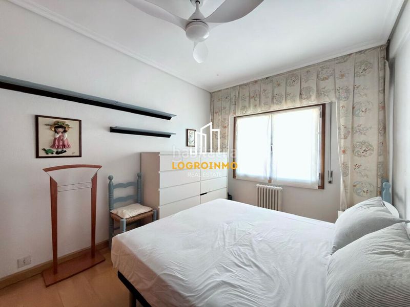 Foto 7b6cb29a-4f69-4582-baad-50600b835bc5. Flat with heating parking in Residencia Logroño