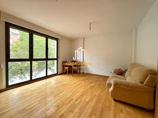 Flat in Portillejo - Valdegastea. Piso en venta en portillejo, logroño.