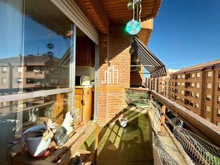 Etagenwohnung in Gran Via. Piso en venta en plaza 1º de mayo, logroño