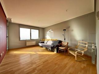 Pis a Lardero. Piso en venta en t1 de lardero  en exclusiva