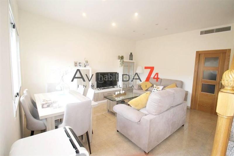 Foto 3031256b-32a4-459f-9ab0-e0b4d6105ef8. Dúplex amb aparcament a La Hoya Lorca