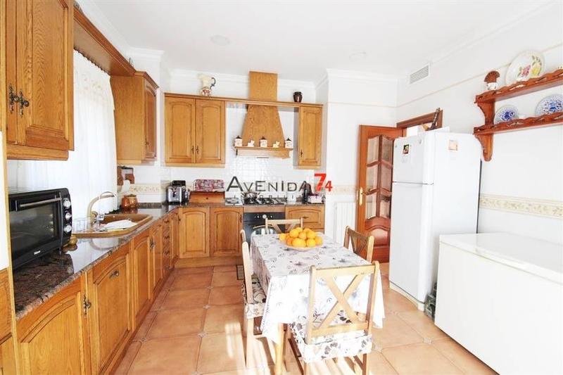 Foto 1de9bce6-dba1-41ad-a885-bd9601e48998. Chalet avec chauffage parking dans Campillo Lorca