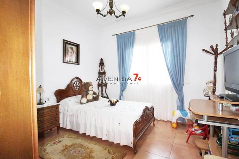 Foto 3fad1aa2-b4f6-4fca-9ef4-f3562994bd66. Chalet avec chauffage parking dans Campillo Lorca