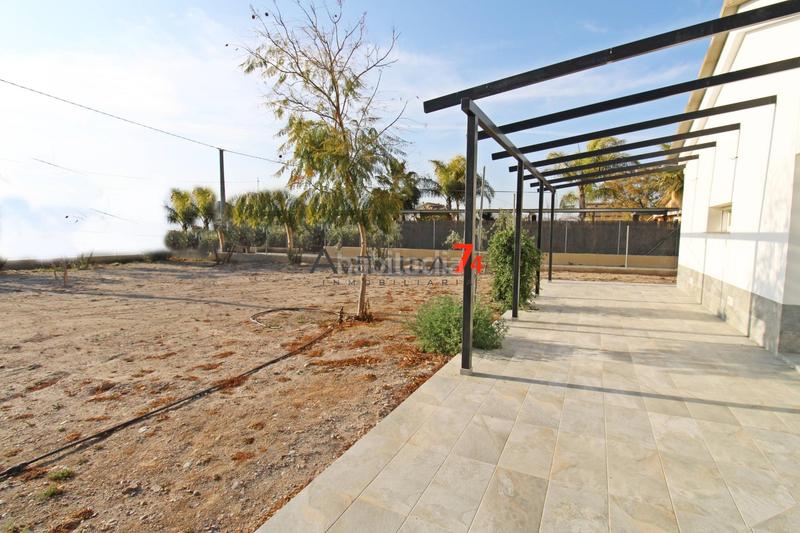 Foto 508b5201-fdc2-4b28-aafc-5d056c1d1c7d. Chalet with heating parking in Cazalla Lorca