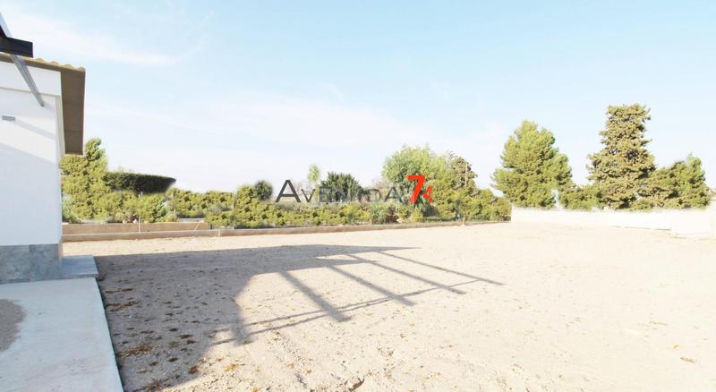 Foto b18b8afc-0226-4ebb-aaab-90ce9fd69d88. Chalet with heating parking in Cazalla Lorca