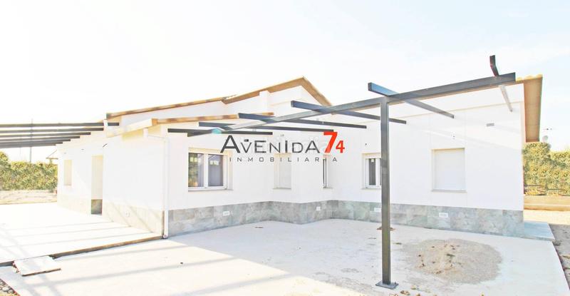 Foto c309b7ef-5efc-4caf-9e22-626868eb571d. Chalet with heating parking in Cazalla Lorca