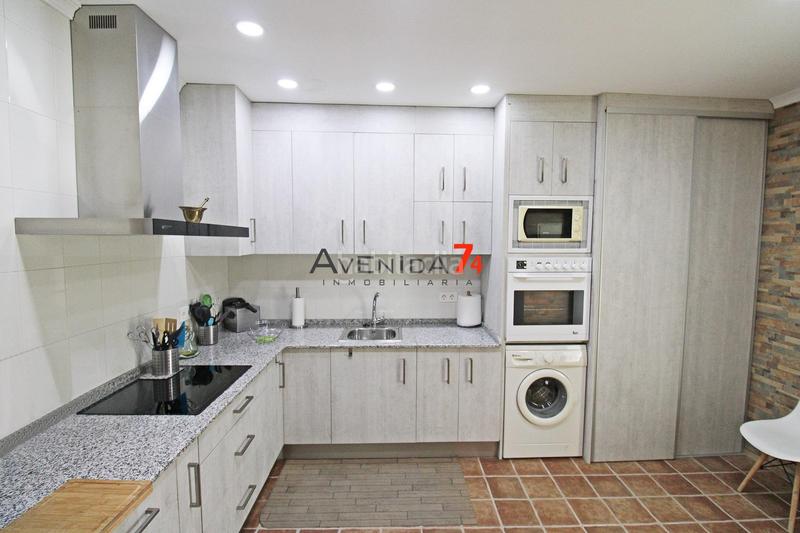 Foto 8a8a7c50-a408-4929-a280-dd4138838f58. Casale con riscaldamento in Sutullena Lorca