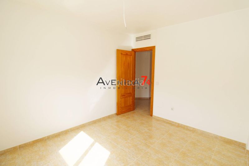 Foto 7ce5b4f3-1f71-4608-868c-64af358935d6. Pis amb aparcament a Puerto Lumbreras