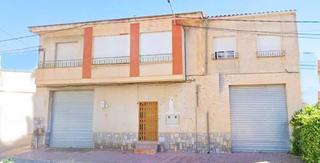 Maison à La Paca. Casa con jardin en la paca