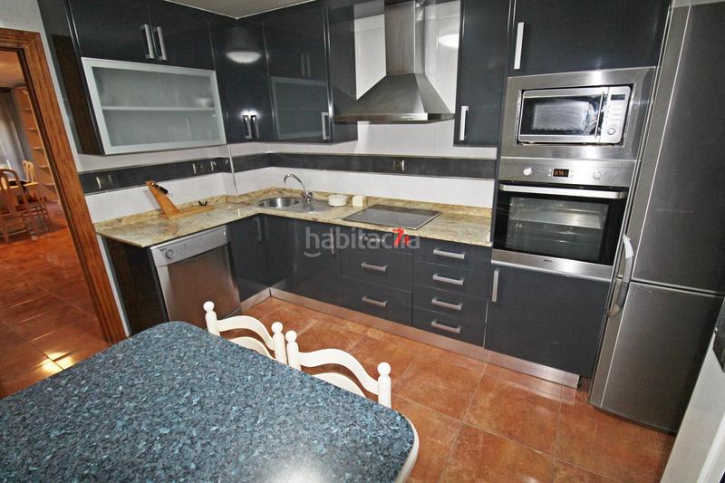 Foto 71b24e74-003b-4839-8c5a-f7271f111072. Flat with parking in Sutullena Lorca