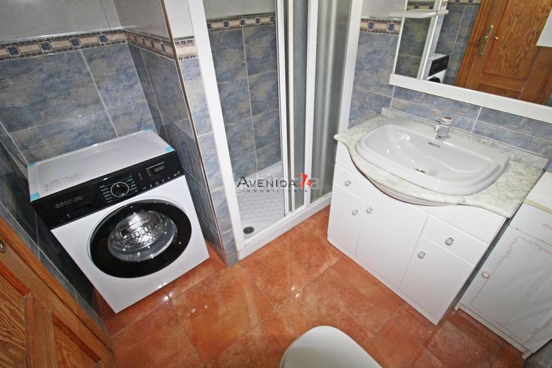 Foto c1c76d18-1573-4aa1-88c6-381b980d7308. Flat with parking in Sutullena Lorca