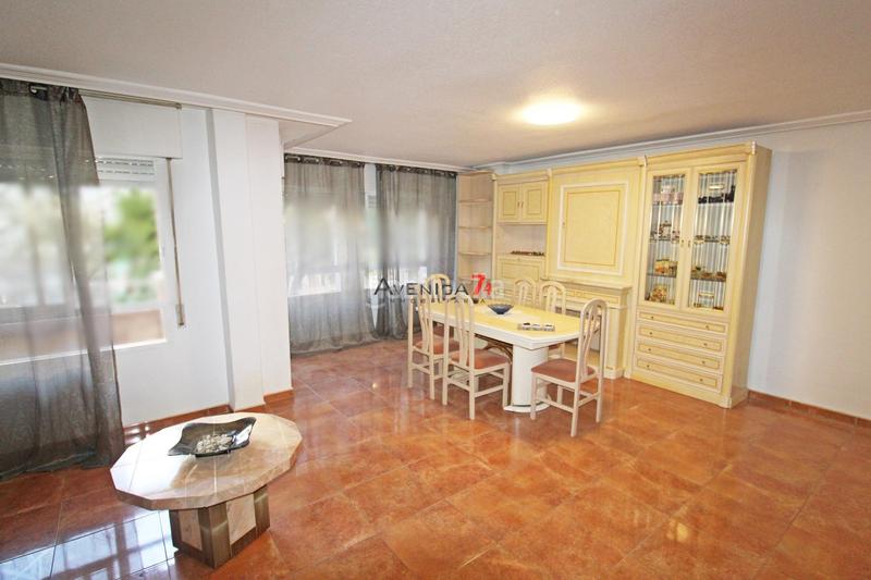 Foto eb58e4bc-a9db-4e99-8c67-35fd1b7652a7. Flat with parking in Sutullena Lorca