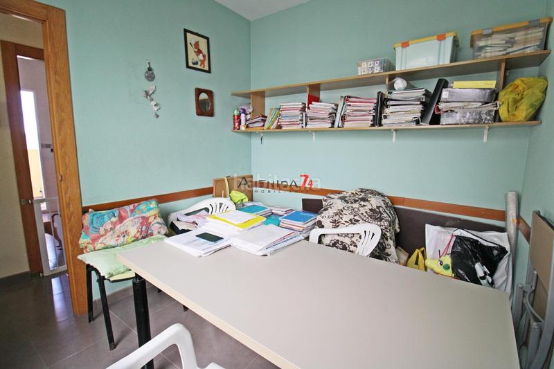 Foto 95ddf8a3-a496-45b9-82f1-240f0f2f7935. Flat with parking in San José Lorca