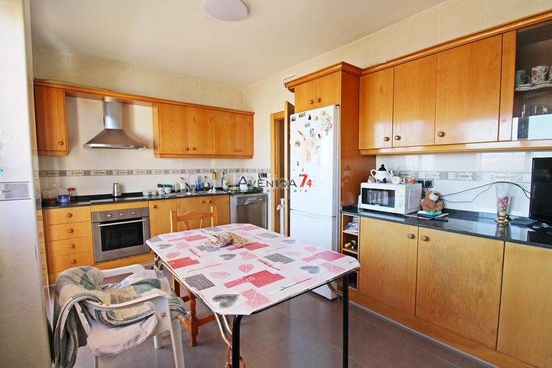 Foto bec393b2-bb7f-4c0b-b82e-cac2aaa34eb0. Flat with parking in San José Lorca